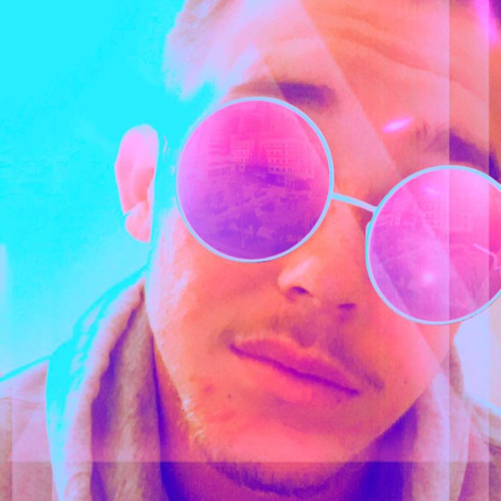 Meet your Posher, Gage
